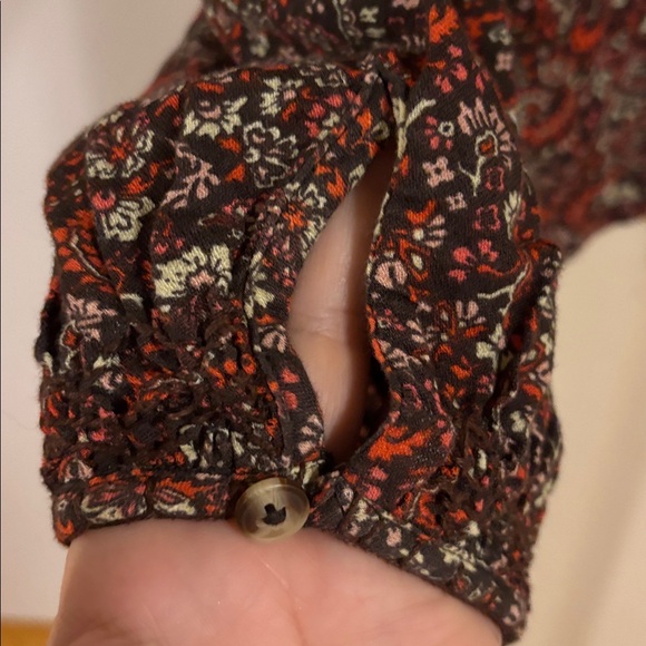 Lucky Brand smocked Paisley Blouse - Brown and Red - Picture 7 of 8
